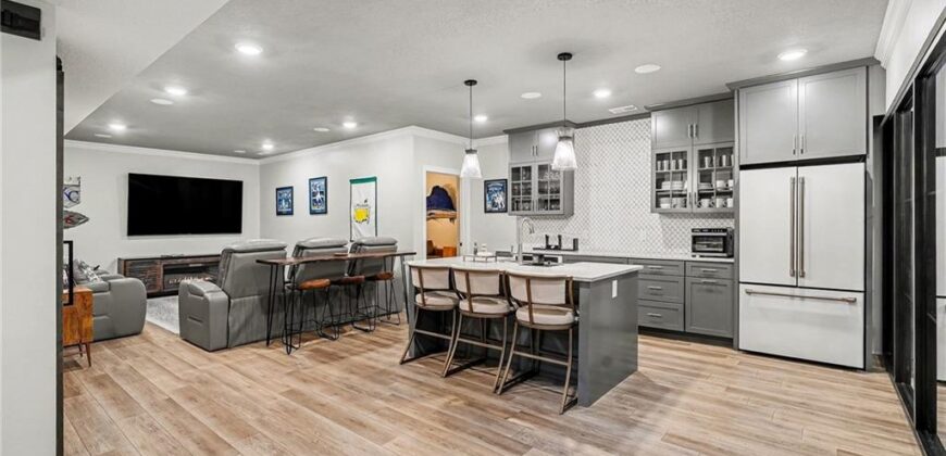 3413 NE 102nd Terrace, Kansas City, MO 64155