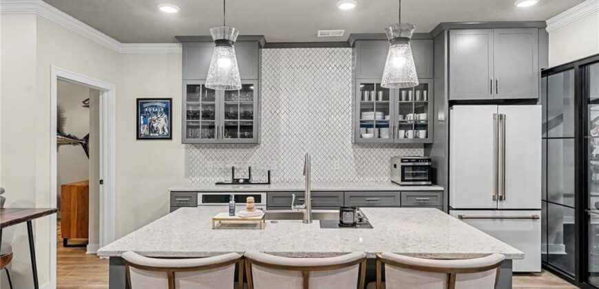3413 NE 102nd Terrace, Kansas City, MO 64155