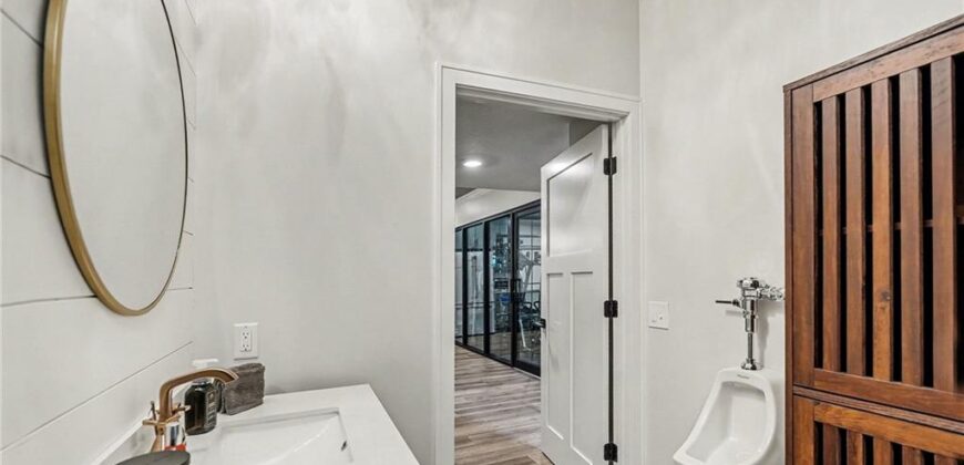 3413 NE 102nd Terrace, Kansas City, MO 64155