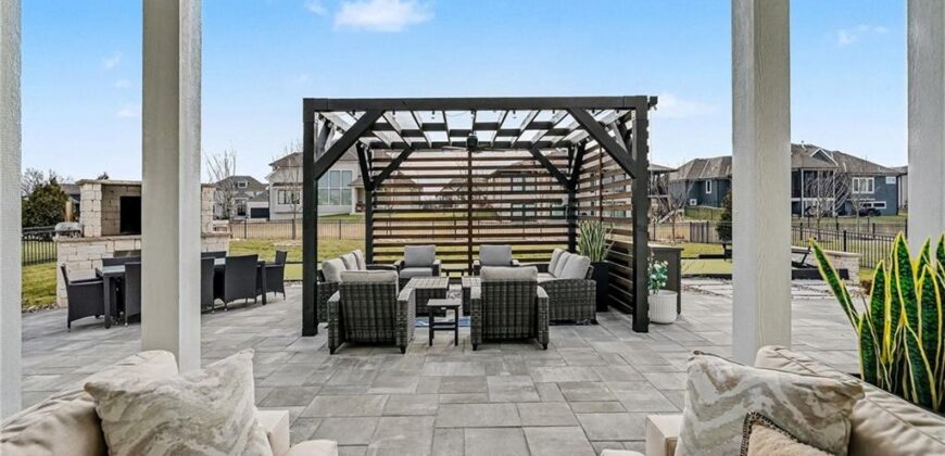 3413 NE 102nd Terrace, Kansas City, MO 64155