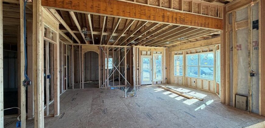 13895 NW 70th Street, Parkville, MO 64152