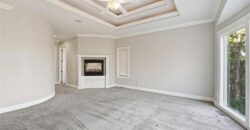 6119 S National Drive, Parkville, MO 64152