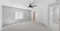 6119 S National Drive, Parkville, MO 64152
