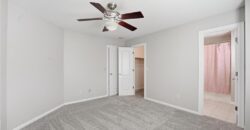 6119 S National Drive, Parkville, MO 64152