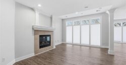 6119 S National Drive, Parkville, MO 64152