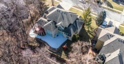 6119 S National Drive, Parkville, MO 64152