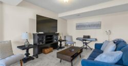 10916 N OXFORD Avenue, Kansas City, MO 64157
