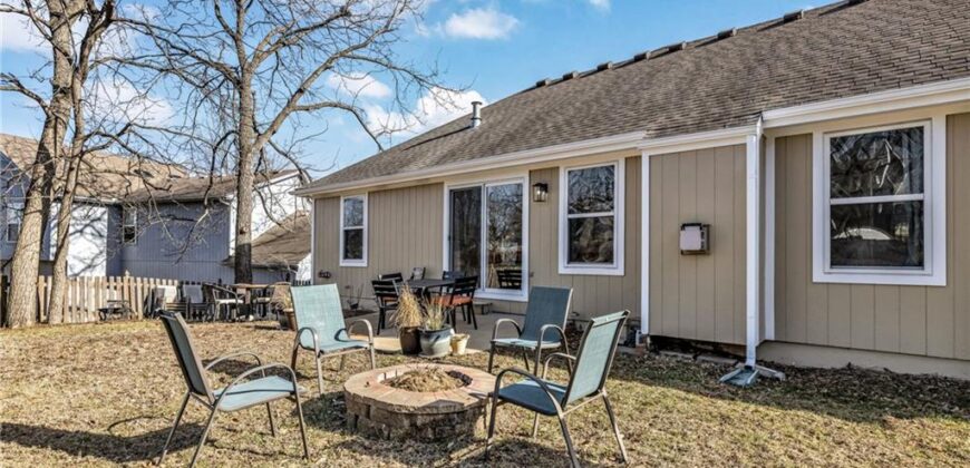 10916 N OXFORD Avenue, Kansas City, MO 64157