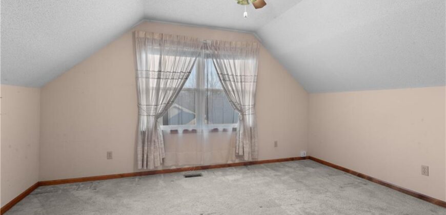 4201 NW 64th Place, Kansas City, MO 64151