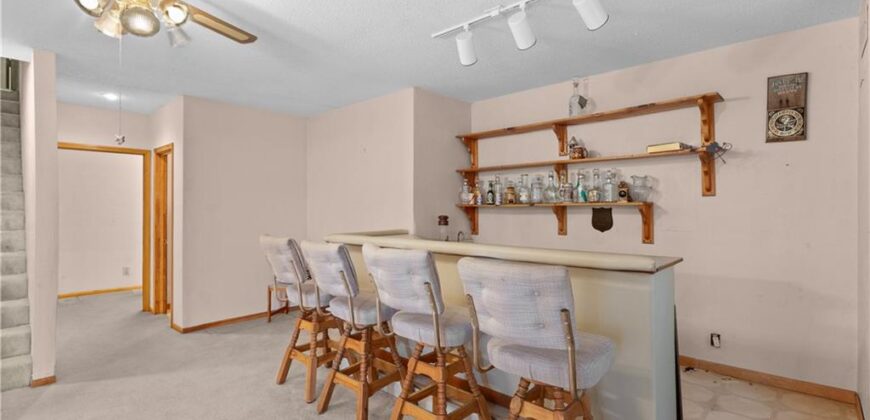 4201 NW 64th Place, Kansas City, MO 64151