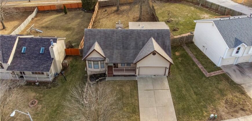 4201 NW 64th Place, Kansas City, MO 64151