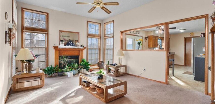 4201 NW 64th Place, Kansas City, MO 64151