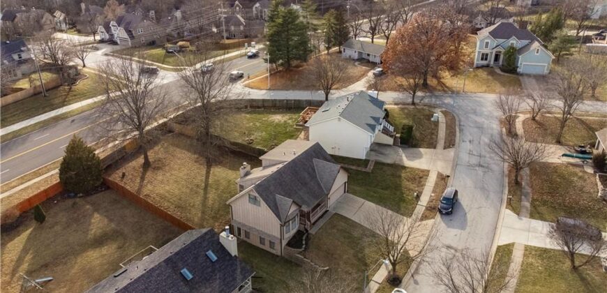 4201 NW 64th Place, Kansas City, MO 64151