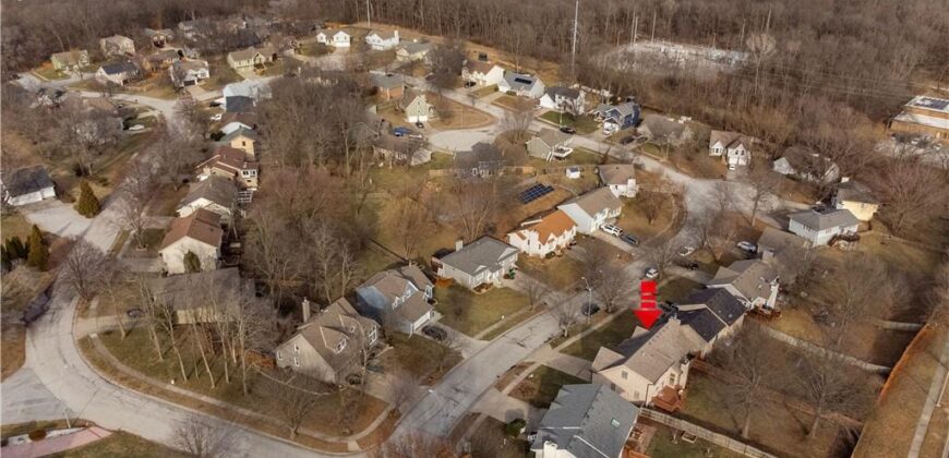 4201 NW 64th Place, Kansas City, MO 64151