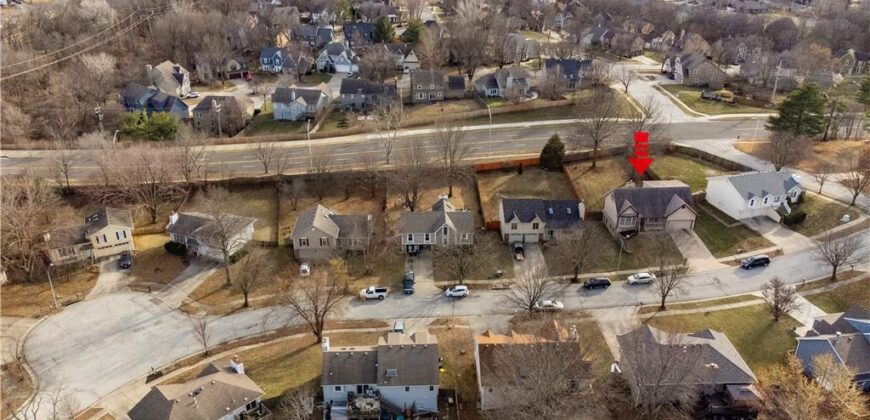 4201 NW 64th Place, Kansas City, MO 64151