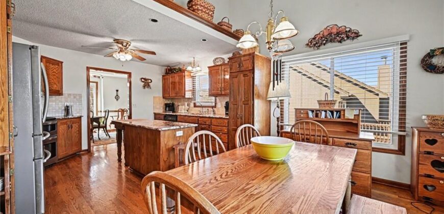 421 Fletcher Drive, Smithville, MO 64089