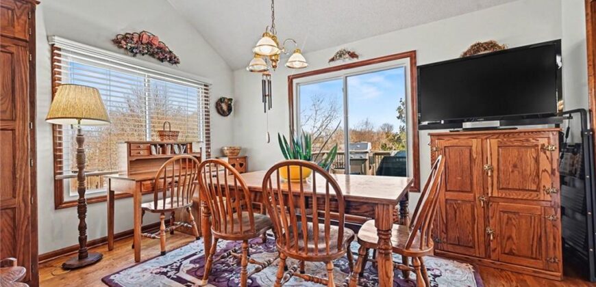 421 Fletcher Drive, Smithville, MO 64089