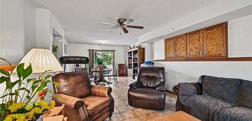 421 Fletcher Drive, Smithville, MO 64089