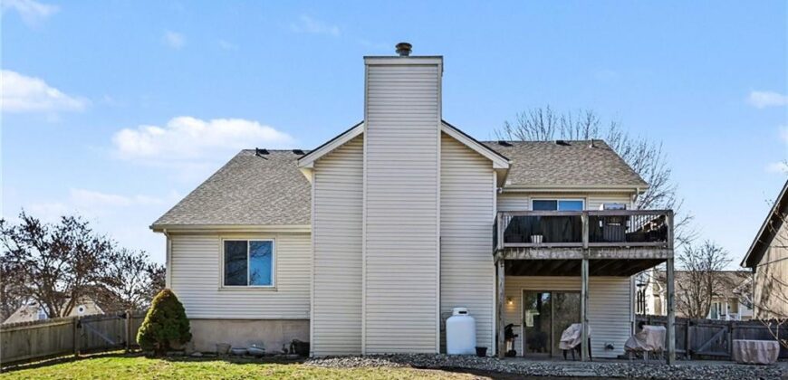 421 Fletcher Drive, Smithville, MO 64089