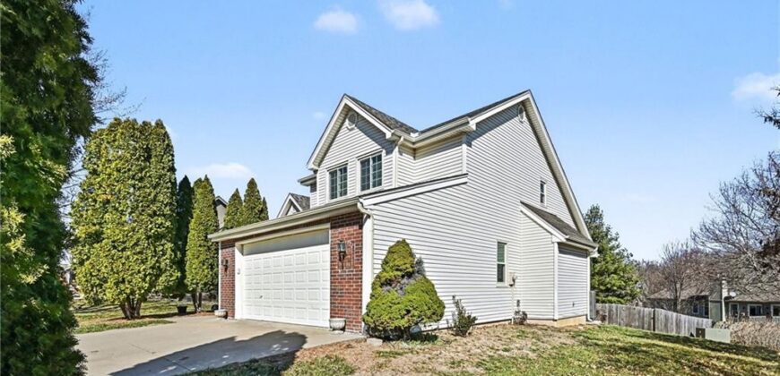 421 Fletcher Drive, Smithville, MO 64089