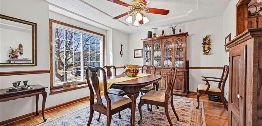421 Fletcher Drive, Smithville, MO 64089