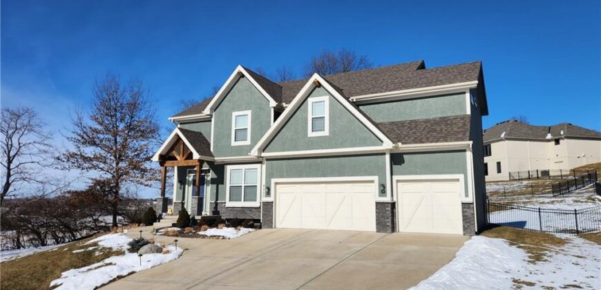 8820 NE 94th Street, Kansas City, MO 64157