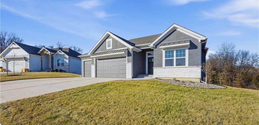 502 7th Street, Smithville, MO 64089