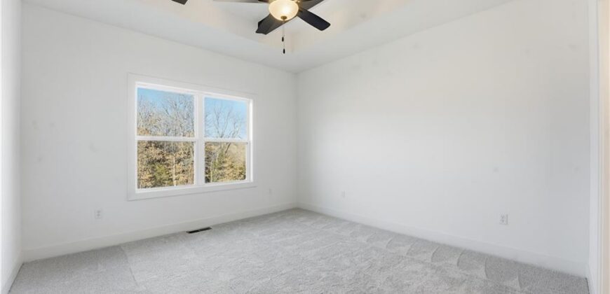 502 7th Street, Smithville, MO 64089