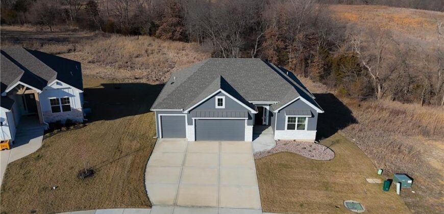 502 7th Street, Smithville, MO 64089