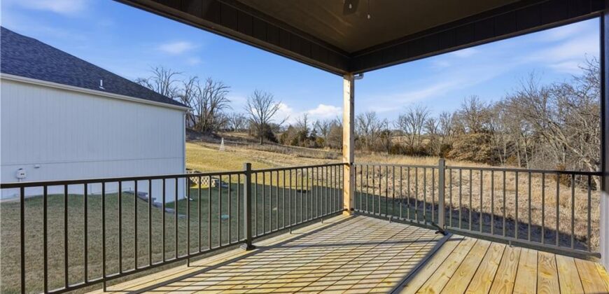 502 7th Street, Smithville, MO 64089