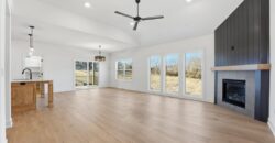 502 7th Street, Smithville, MO 64089