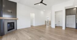 502 7th Street, Smithville, MO 64089