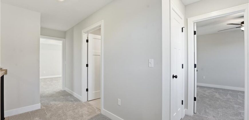 407 Sixth Street, Smithville, MO 64089