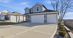 407 Sixth Street, Smithville, MO 64089