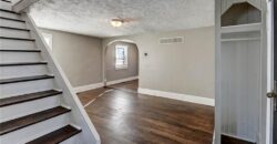 4859 NW Waukomis Drive, Northmoor, MO 64151