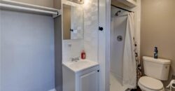 4859 NW Waukomis Drive, Northmoor, MO 64151