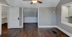 4859 NW Waukomis Drive, Northmoor, MO 64151