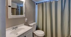 4859 NW Waukomis Drive, Northmoor, MO 64151