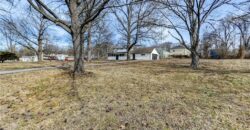 4859 NW Waukomis Drive, Northmoor, MO 64151