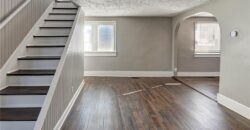 4859 NW Waukomis Drive, Northmoor, MO 64151