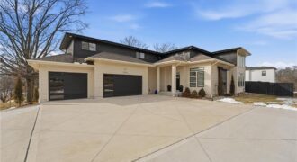 9702 NW 75th Street, Weatherby Lake, MO 64152