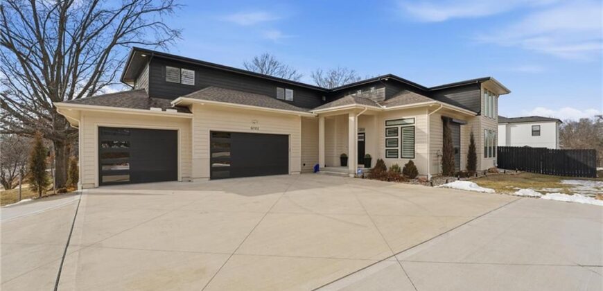 9702 NW 75th Street, Weatherby Lake, MO 64152