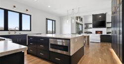 7445 NW Fawn Avenue, Parkville, MO 64152
