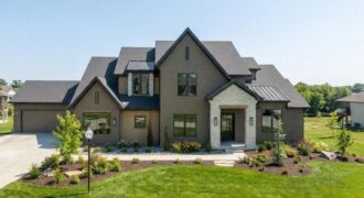 7445 NW Fawn Avenue, Parkville, MO 64152