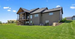 7445 NW Fawn Avenue, Parkville, MO 64152
