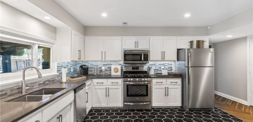 2807 NE 78th Street, Kansas City, MO 64119