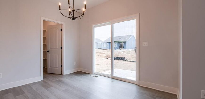 9641 N Colrain Avenue, Kansas City, MO 64154
