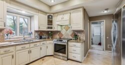 132 The Woodlands Drive, Gladstone, MO 64119