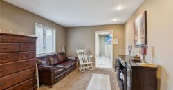 132 The Woodlands Drive, Gladstone, MO 64119