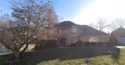 132 The Woodlands Drive, Gladstone, MO 64119